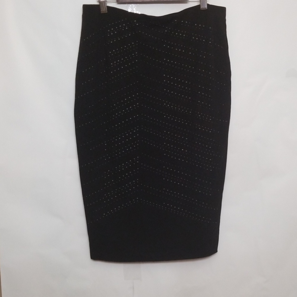 Vince Camuto size small black skirt